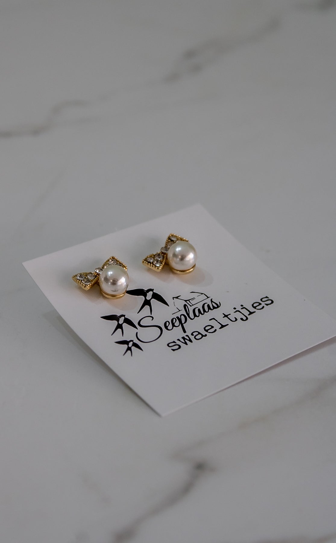 Pearl Earring