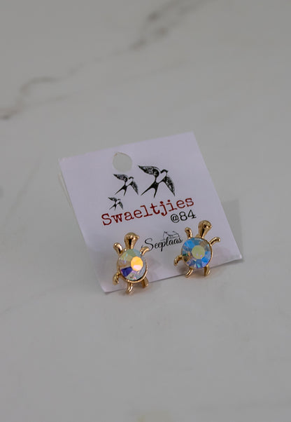 Gold Turtle Earring with Diamond
