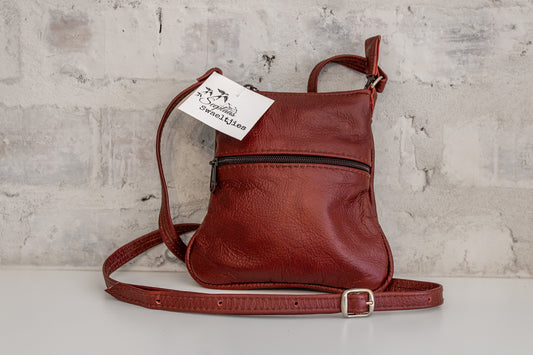 Small Leather Slingbag